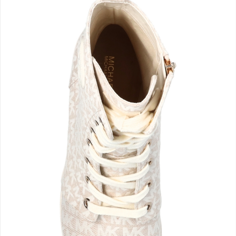 Michael Kors Bootie - Picture 6 of 16